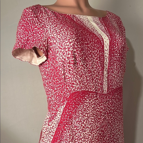 ESCADA orchid print silk sheath dress short Sleeve lined Size 36 (6) - Picture 8 of 15